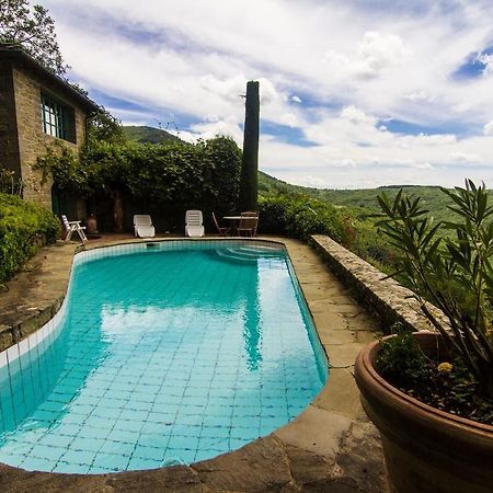 Villa Alla Trappola San Clemente in Valle エクステリア 写真