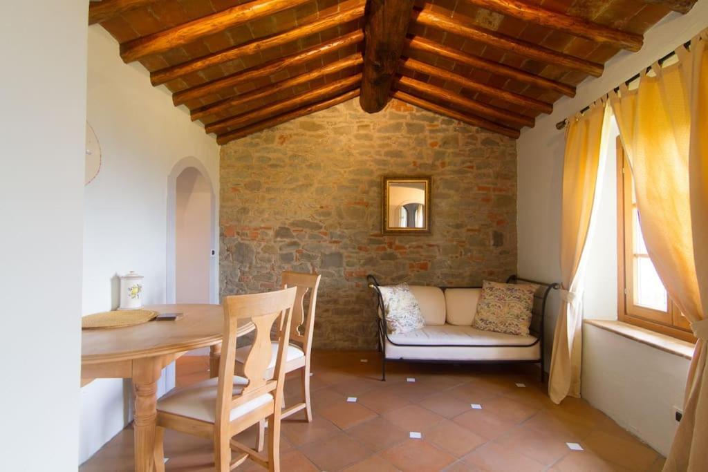 Villa Alla Trappola San Clemente in Valle エクステリア 写真
