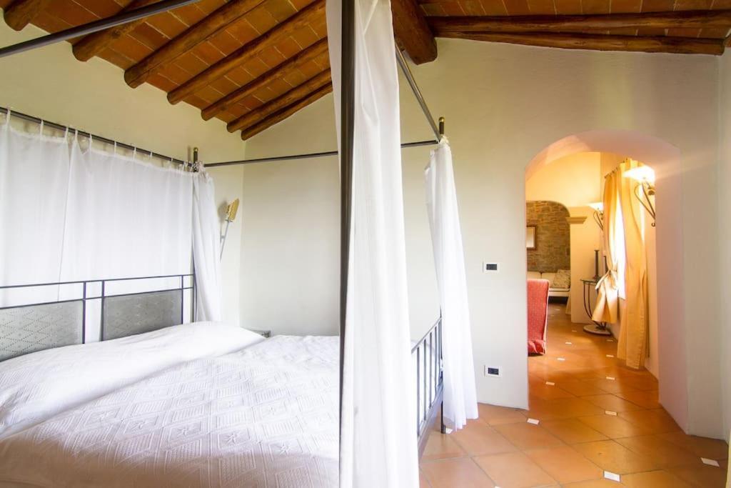 Villa Alla Trappola San Clemente in Valle エクステリア 写真