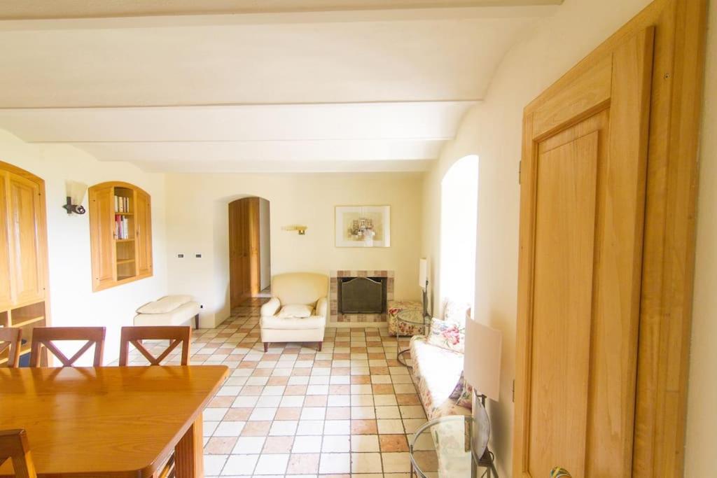 Villa Alla Trappola San Clemente in Valle エクステリア 写真